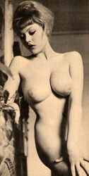 anne margaret naked. Photo #1