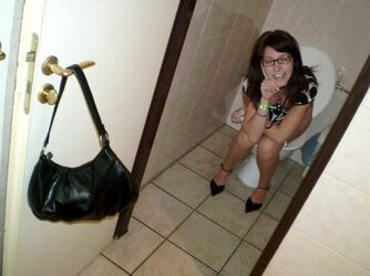 huge turd in toilet. Photo #5