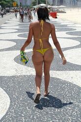 beach girl ass. Photo #5