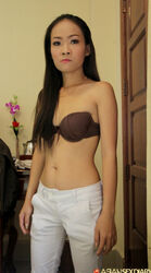 hong kong girl nude. Photo #3