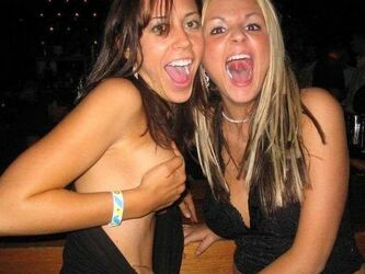 lesbian milfs and young. Photo #3
