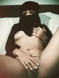 arabian teen porn. Photo #1