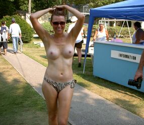 amateur nudist video. Photo #1