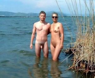 amateur nudist video. Photo #4