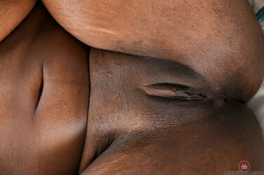 big ebony breasts. Photo #3
