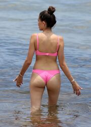 madison beer ass. Photo #5