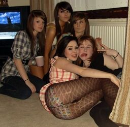 amateur teen orgy. Photo #2